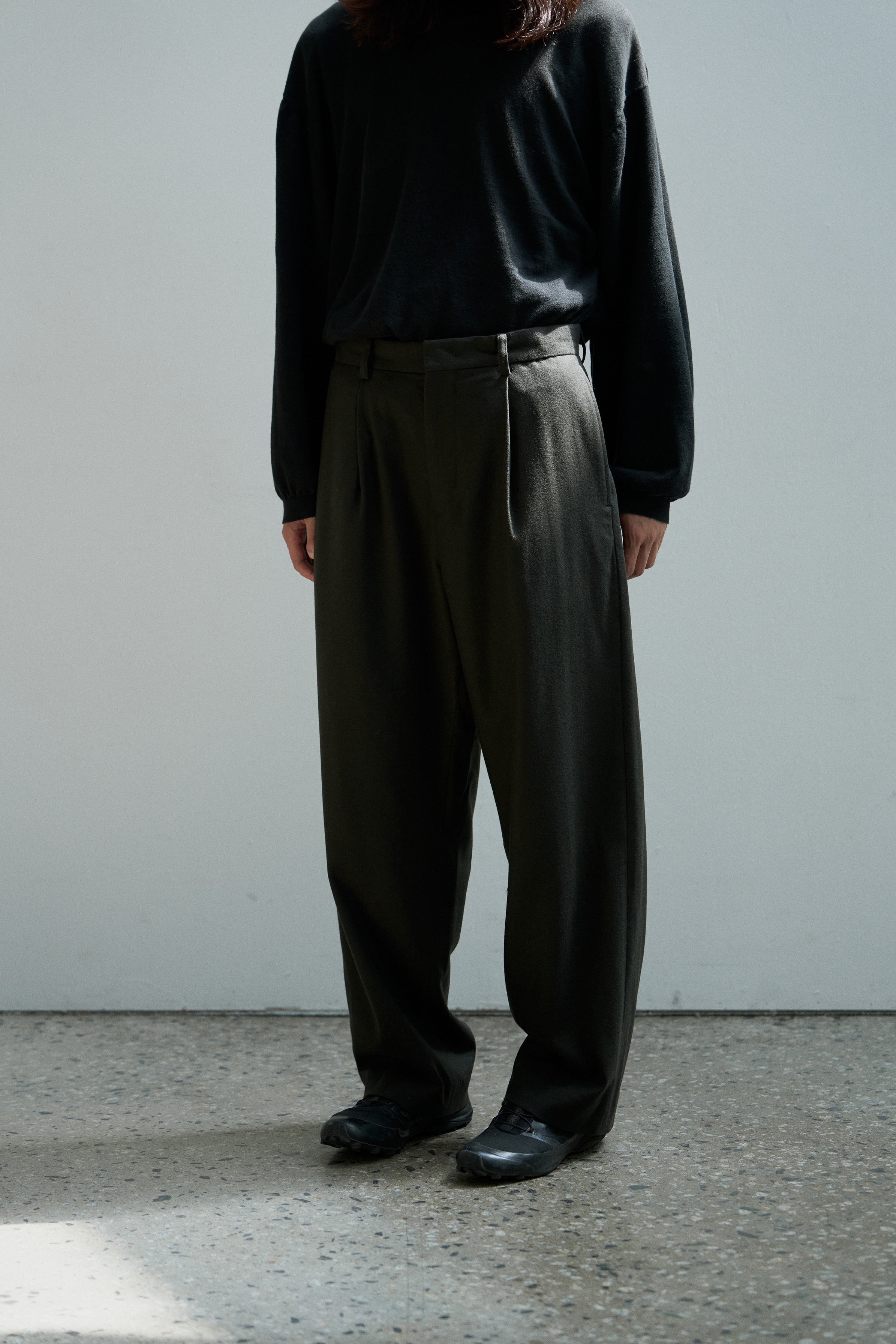 Cashmere Wide Pants (Charcoal Brown)